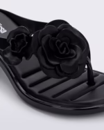 Sandalia Melissa Thong Kitten Heel Petals - Imagen 5