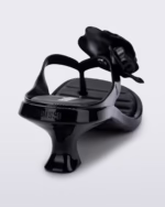 Sandalia Melissa Thong Kitten Heel Petals - Imagen 4